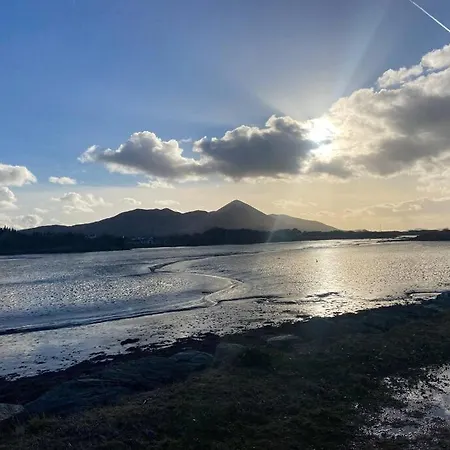 Modern At Croagh Patrick Appartement