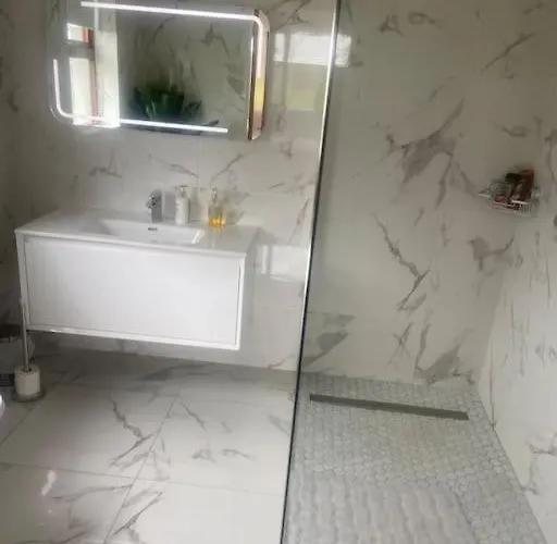 Apartamento Modern At Croagh Patrick *